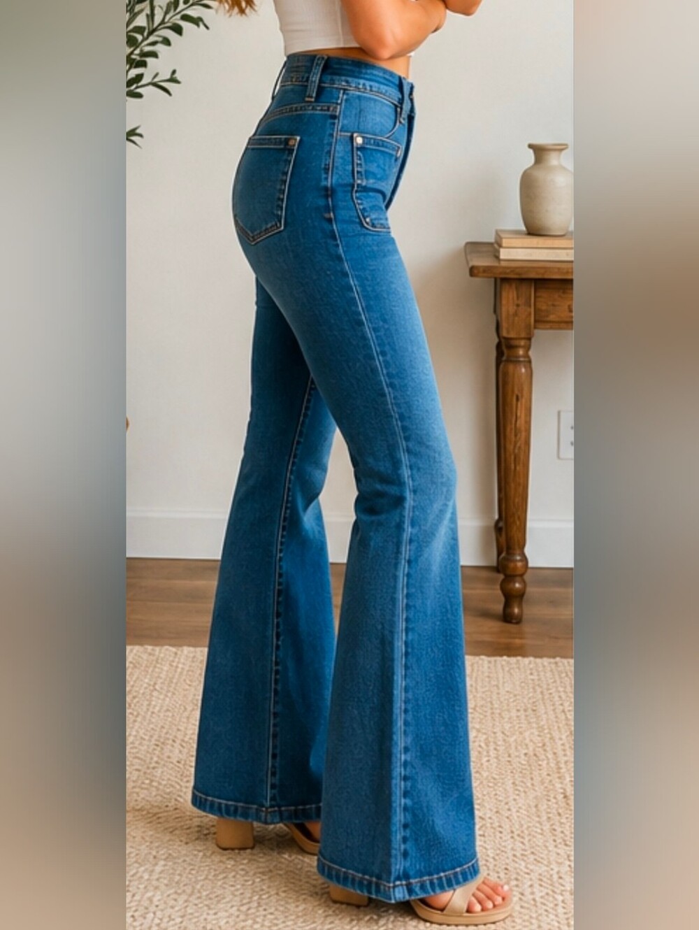 S.O.N.G. Women’s Flare Jeans 3/26 Patch Pocket High Rise Y2K Blue Denim